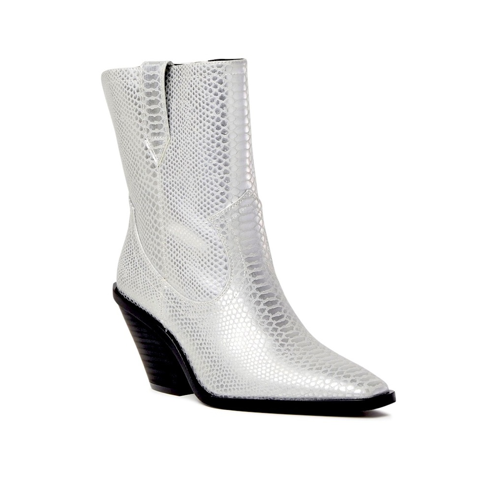 - NEW!! Scoop Women’s Western-Style Booties